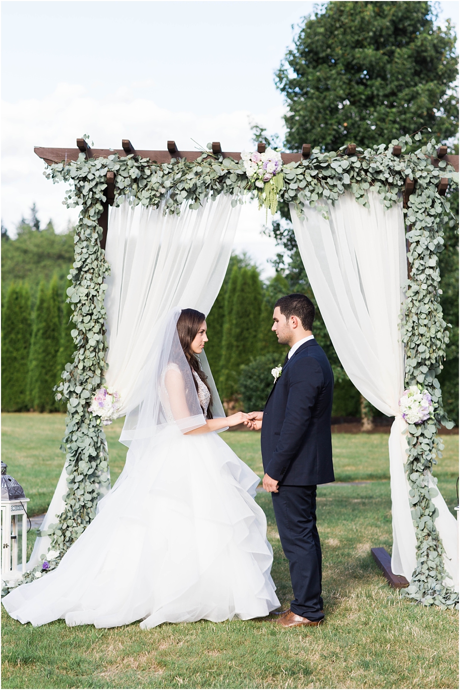 13_bride-and-groom-outdoor-estate-wedding