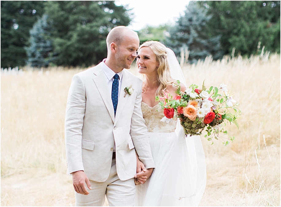 Wildflower-Backyard-Salem-Oregon-Wedding-by-Amanda-K-Photography0711-108A0895