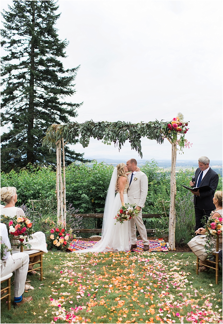 Wildflower-Backyard-Salem-Oregon-Wedding-by-Amanda-K-Photography0711-108A1254