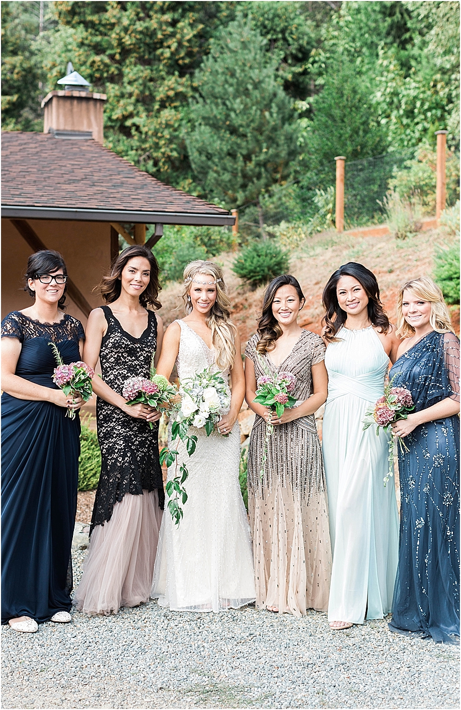 26_bridesmaids-in-mismatched-dresses